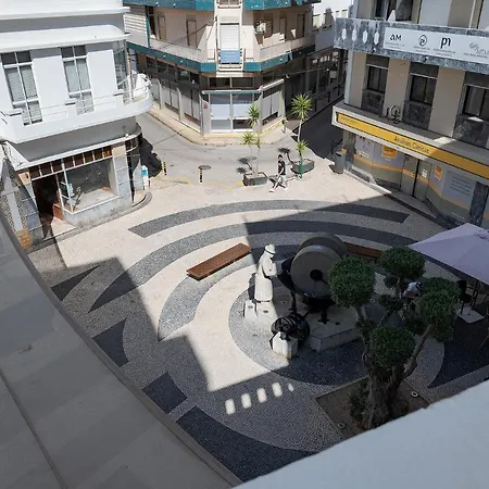 Casa Largo Da Mo דירה *